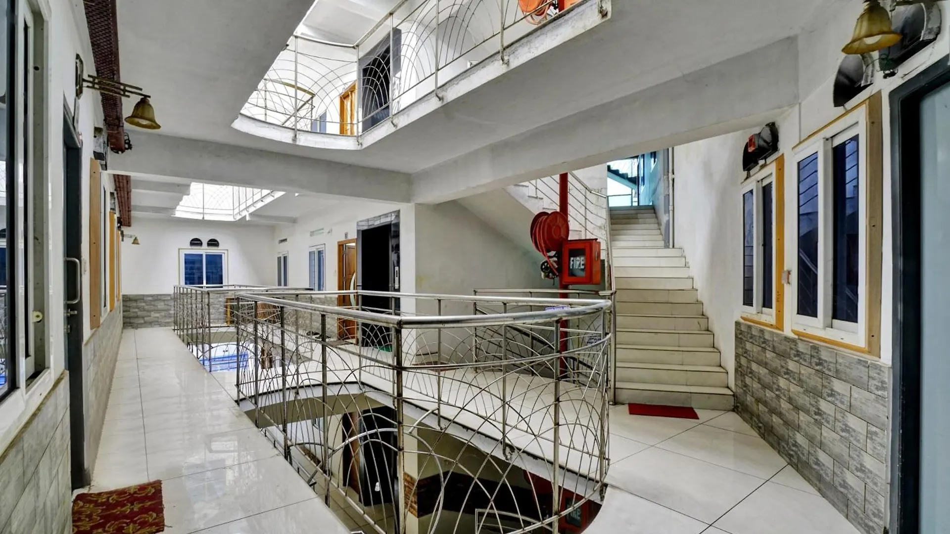 ***  Oyo Flagship City Residency 호텔 코타얌 인도